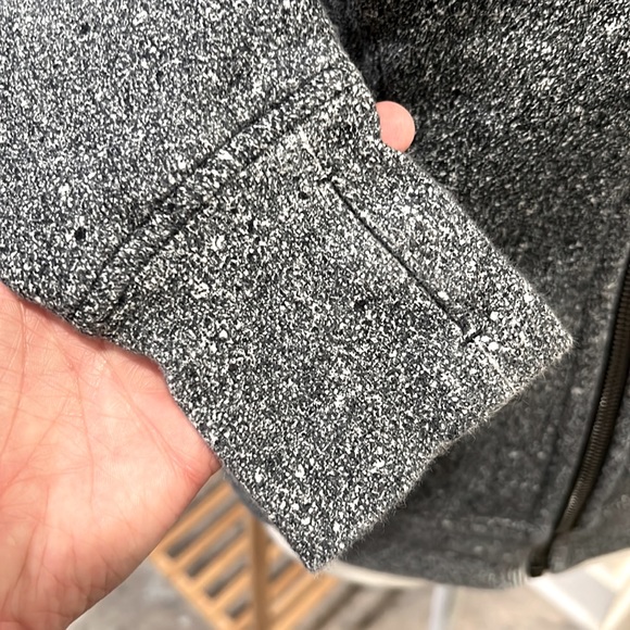 LULULEMON SCUBA HOODIE - Picture 5 of 7